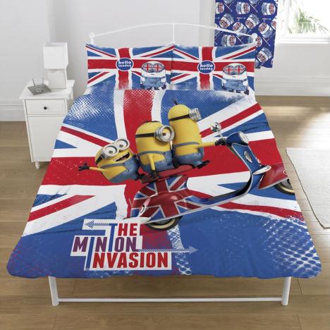 Minions Invasion Double Panel Duvet Set  £39.99